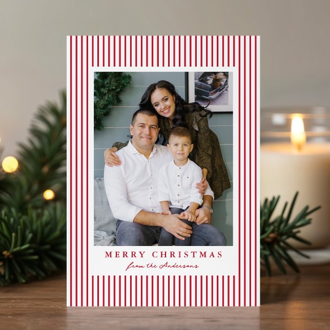 Tarjeta de Navidad con Rayas Rojas Modernas 2 Foto (Subido por el creador)