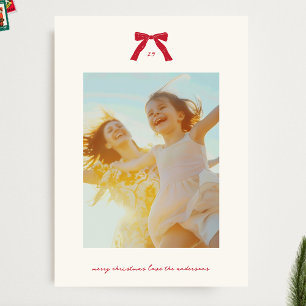Tarjeta de Navidad Simple con Texto Rojo y Lazos c