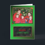 Tarjeta de Navidades de Chalkboard<br><div class="desc">Agrega tu foto a una tarjeta de Navidades de pizarra. Con un hermoso versículo interior esta es la tarjeta perfecta para que su familia envíe.</div>