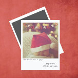 Tarjeta de Navidades fotográficos instantáneos nos<br><div class="desc">Streamer, estrella blanca y Navidades de campanas rojas, sobrepone tu foto (como en tu foto) en una tarjeta de estilo fotográfico instantáneo. La foto tiene un filtro Zazzle para una apariencia envejecida y el saludo de tu personalizado de vacaciones está escrito a mano. Envíe sus cálidos deseos de vacaciones con...</div>