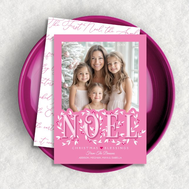 Tarjeta de Navidades fotográficos rosados Noel Ele (Shown on a 5" x 7" card)