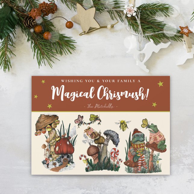 Tarjeta de Navidades Magnéticos Cute Red Maghroom (Red magical mushroom christmas card with whimsical illustrations of mushrooms, frogs and snails)