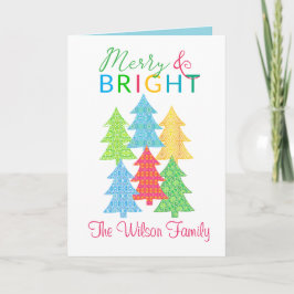 Tarjeta de Navidades merry y brillantes de árboles
