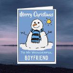 Tarjeta de Navidades Snowman. Novio Navidad feliz<br><div class="desc">Feliz Navidad Novio. Personalizado divertido de muñecos de nieve con tarjeta de Navidades festivos. Navidades con tarjeta para un novio maravilloso.</div>