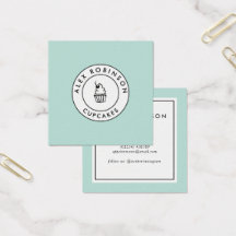 Tarjeta de negocios retro moderna con cupcakes cua