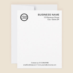 Tarjeta de nota blanca clásica moderna con logotip