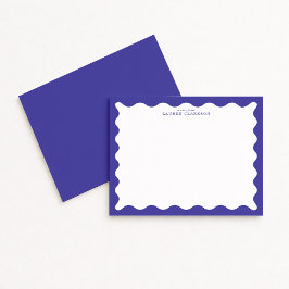 Tarjeta de nota con marco ondulado azul pervinca