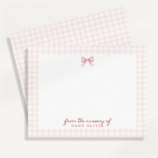 Tarjeta de nota de guardería con lazo de gingham r