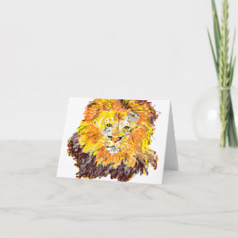 Tarjeta de nota en blanco dentro del león