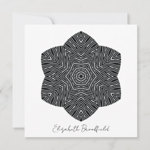Tarjeta de nota floral en flor en blanco y negro