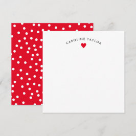 Tarjeta de nota linda y femenina con corazón rojo 