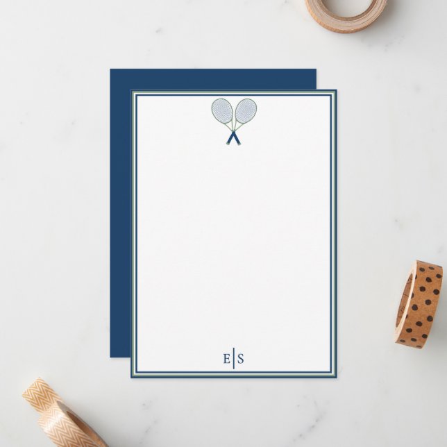 Tarjeta de nota plana con monograma de tenis navy  (Anverso/Reverso In Situ)
