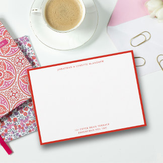 Tarjeta de nota plana de borde rojo clásico y anda