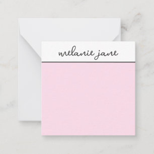 Tarjeta de nota plana rosa con estilo estilo con e