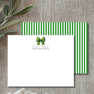 Tarjeta de notas de guardería linda con lazo verde