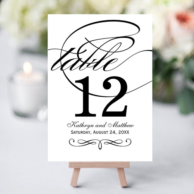 Tarjeta de número de mesa con caligrafía negra ele (Subido por el creador)