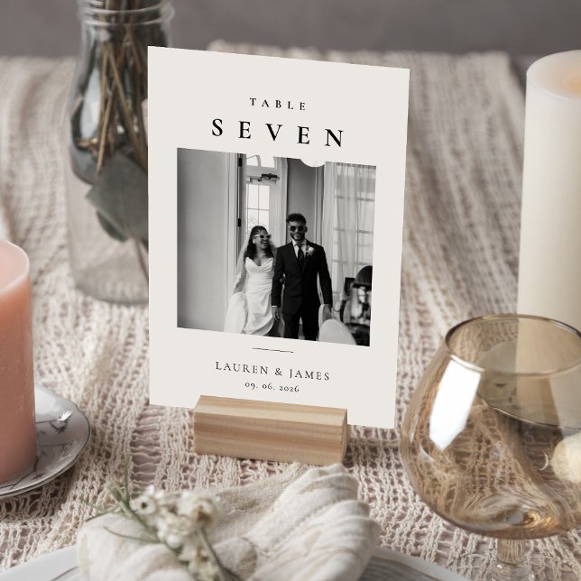Tarjeta de número de mesa de boda con foto clásica (Subido por el creador)