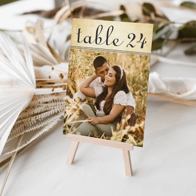 Tarjeta de número de mesa de boda con foto rústica (Subido por el creador)