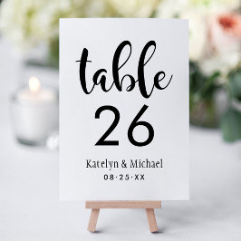 Tarjeta de número de mesa de boda con letra manusc