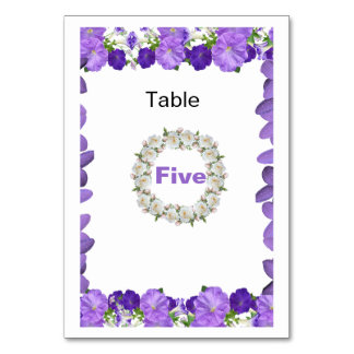 Tarjeta de número de mesa de boda floral con arco