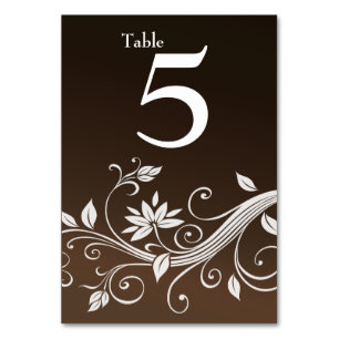 Tarjeta de número de mesa floral de chocolate blan