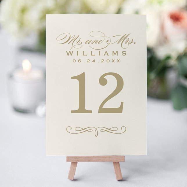 Tarjeta de número de mesa Ivory Gold Sr. y Sra. (Subido por el creador)
