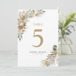 Tarjeta de número de mesa para boda boho dorada y