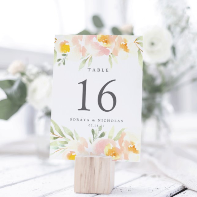 Tarjeta de número de tabla personalizada Airy flor (Subido por el creador)