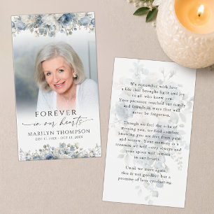 Tarjeta de oración fúnebre con foto floral azul