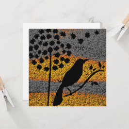 Tarjeta de pájaro entre plumas
