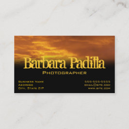 Tarjeta de perfil de nubes doradas