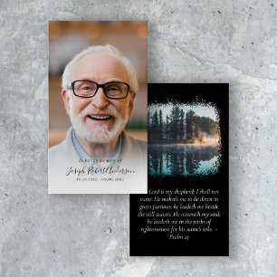 Tarjeta de plegaria conmemorativa del bosque fotog