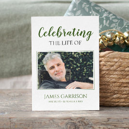 Tarjeta de plegaria funeraria elegante y verde con