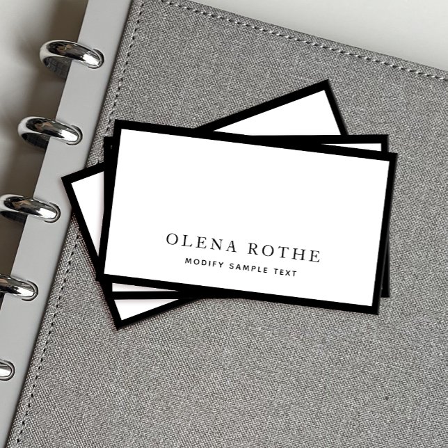 Tarjeta De Presentación Borde blanco de borde negro simple (Subido por el creador)