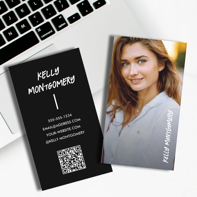 Tarjeta De Presentación Código QR de foto de graduado (Graduate Calling Cards at PartyInvitationShop.com)