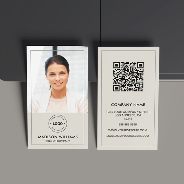 Tarjeta de presentación de código QR con logotipo  (Create your own corporate Business Card)