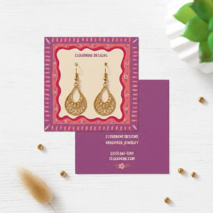 Tarjeta de presentación de joyería con collar y pe