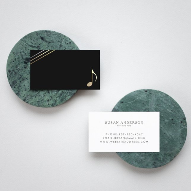 Tarjeta de presentación de música minimalista de O (Subido por el creador)