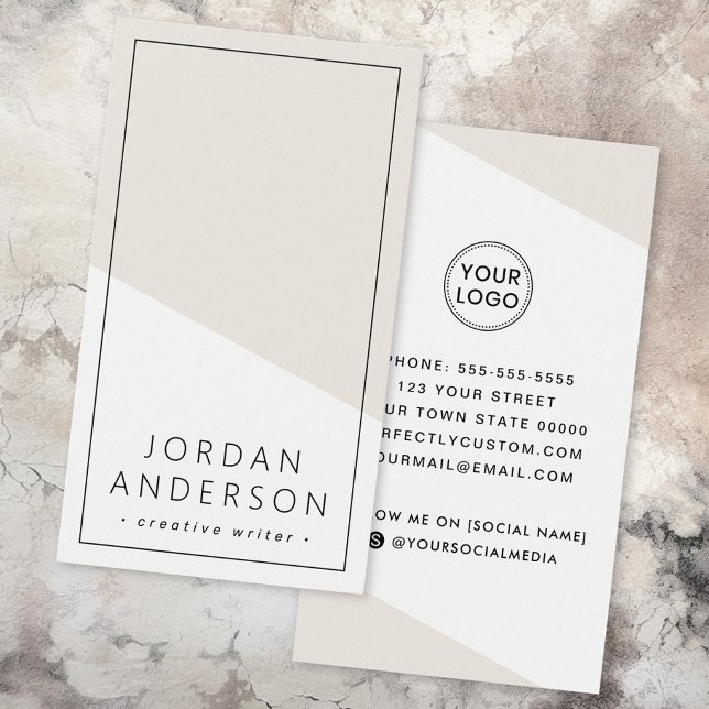 Tarjeta de presentación geométrica moderna de colo (Modern light tan brown geometric business card)