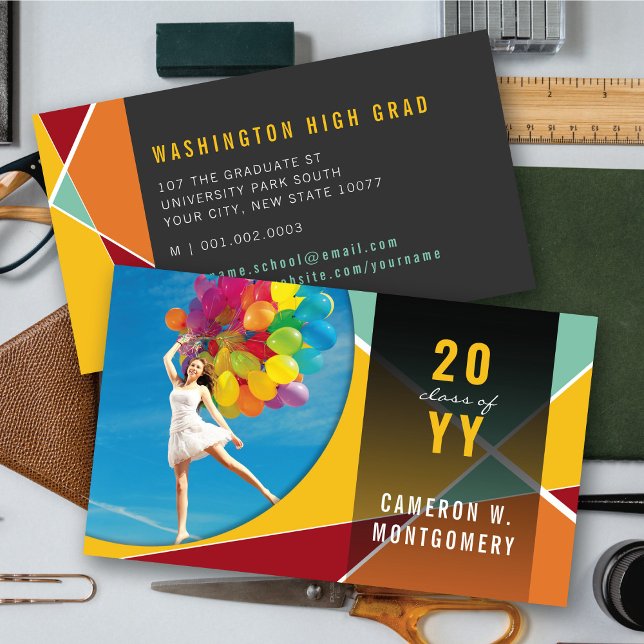 Tarjeta De Presentación Graduado de fotografía de mod de líneas geométrica (Yellow Stylish Geo Criss Cross Photo Graduation Calling Card by fat*fa*tin)