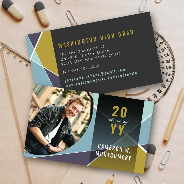 Tarjeta De Presentación Graduado de fotografía de mod de líneas geométrica (Blue Stylish Geometric Criss Cross Photo Graduation Calling / Name Card @ zazzle.com/color_therapy)