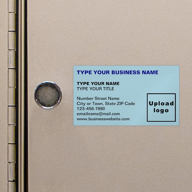 Tarjeta de presentación magnética azul claro aline (Light blue magnetic business card in left aligned style)