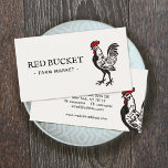 Tarjeta de presentación Vintage Rooster Farm<br><div class="desc">Ilustracion retro de gallo negro y blanco,  perfecto para granjas que ofrecen huevos frescos,  agricultura orgánica o temas de campo de la casa de campo. Para obtener material de marketing adicional que coincida,  póngase en contacto conmigo en maurareed.designs@gmail.com. Para logotipos prefabricados,  visite logoevolution.co.</div>