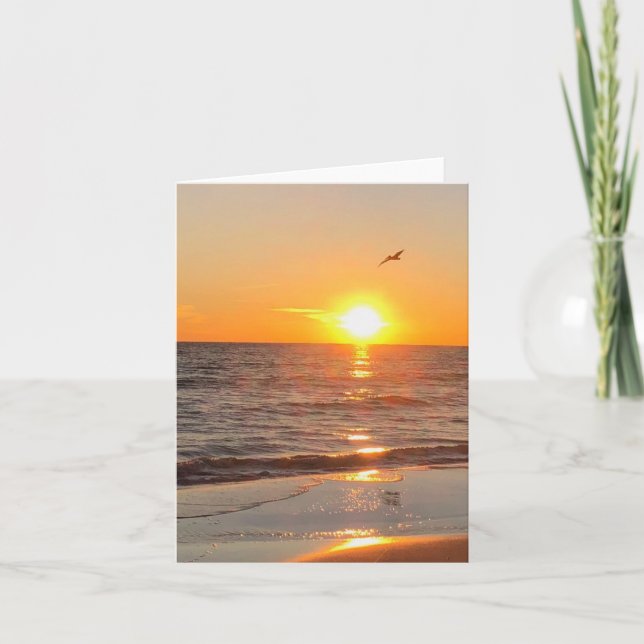 Tarjeta de puesta de sol en la playa costera en bl (Anverso)