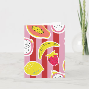 tarjeta de raya roja y rosa con frutas tropicales