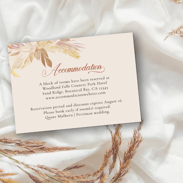 Tarjeta De Recepción Alojamiento en el Foliage Botánico Terracota Cream (Wedding accommodation enclosure card with calligraphy and neutral fall color palette)