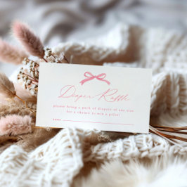 Tarjeta De Recepción Baby Shower simple de color rosa de barro de pañal