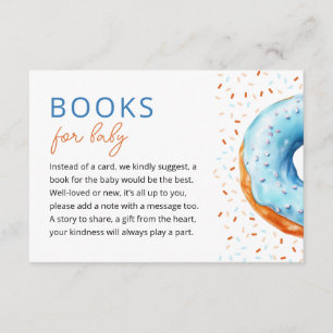 Tarjeta De Recepción Bebé de donut azul rociando libros para bebé