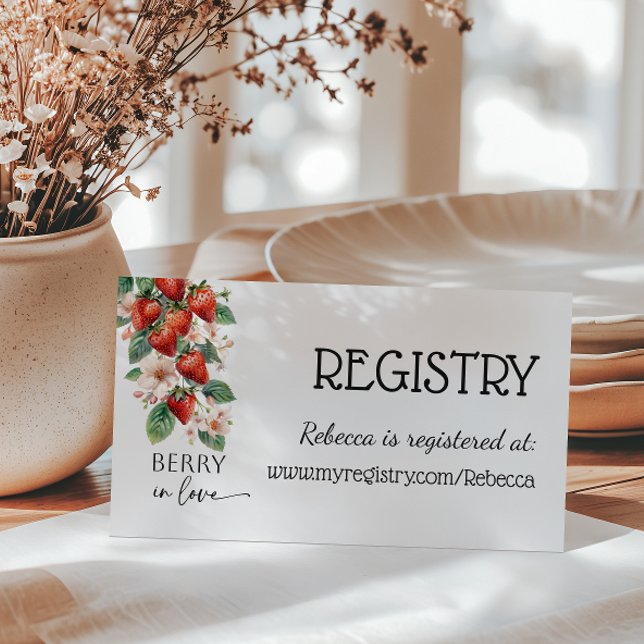 Tarjeta De Recepción Berry in Love Strawberry Bridal Shower Registry (Subido por el creador)