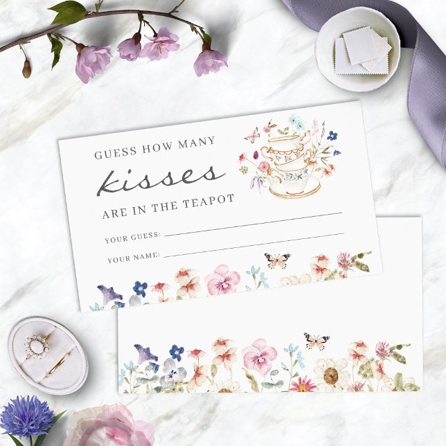 Tarjeta De Recepción Besos de té Fiesta (Floral Tea Party Kisses Enclosure Card with Butterfly by Painted Paperie
)